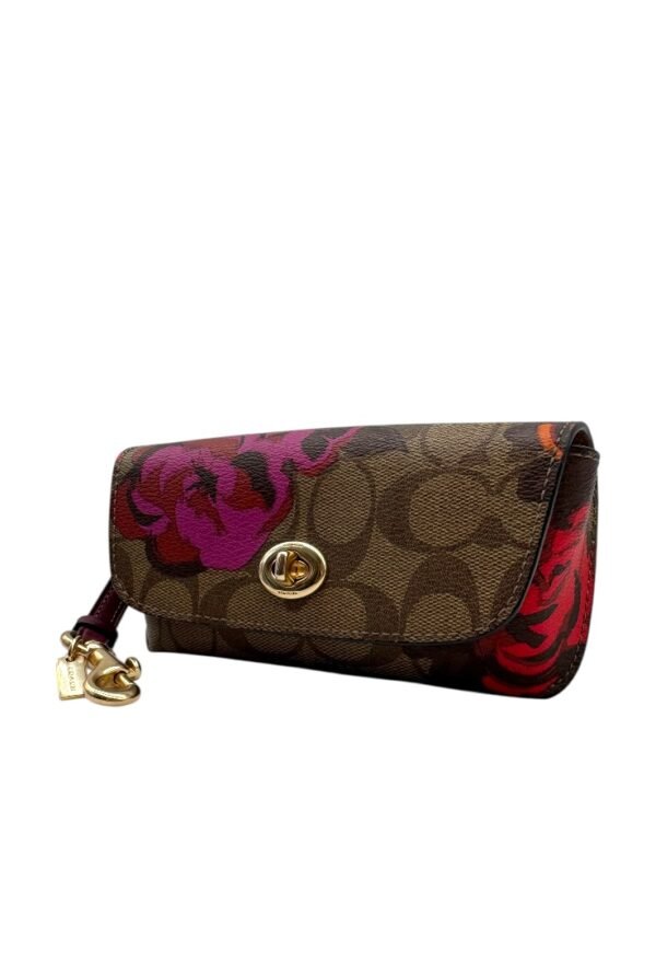 COACH - SUNGLASSES CASE FLORAL - Image 9